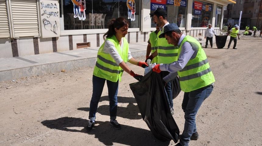 Yüksekova Belediyesinden temizlik kampanyası
