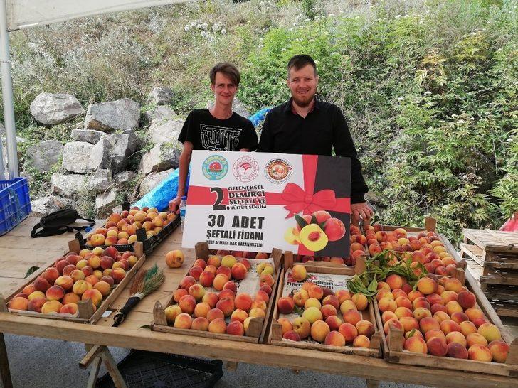 Demiciköy’de Şeftali Festivali G2