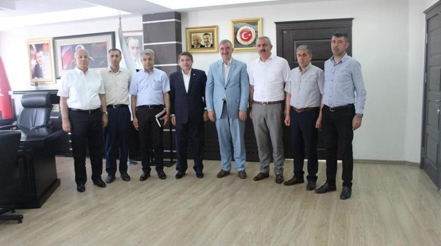 Tanrıverdi Başkan Turanlı’yla bir araya geldi