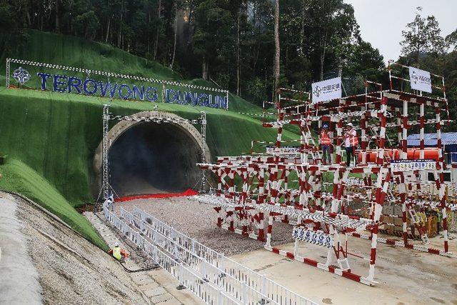 Malezya’nın 640 kilometrelik demiryolu projesinde çalışmalar yeniden başladı