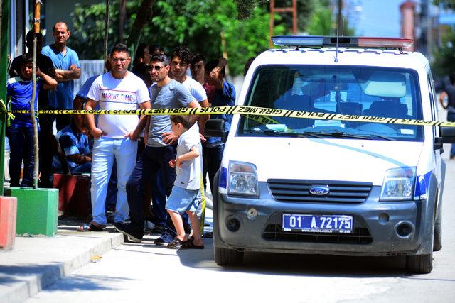 Çay ocağı işletmecisi, iş yerinde öldürüldü