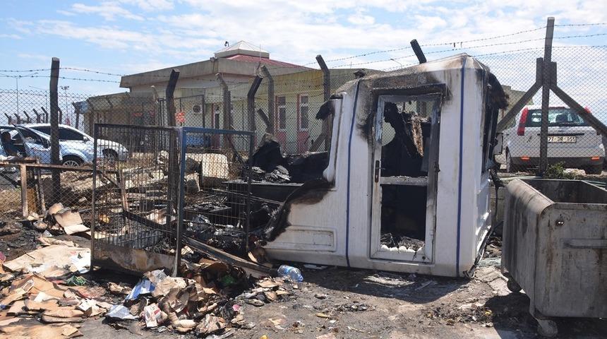 Sinop&rsquo;ta kul&uuml;be yangını