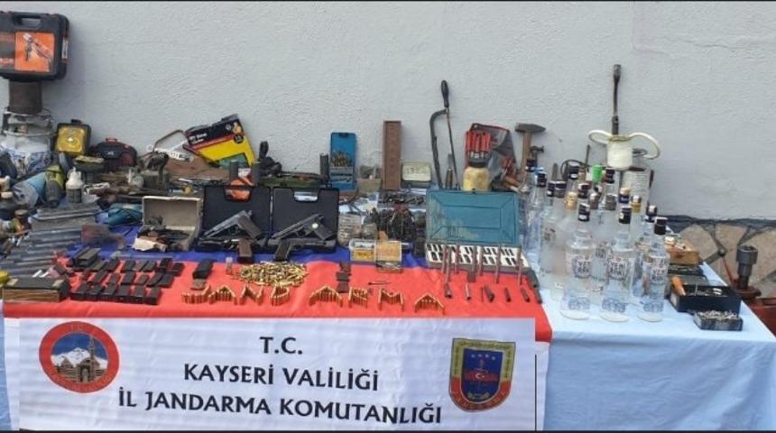 Kayseri&rsquo;de silah imal ve ticaret yapan 1 kişi g&ouml;zaltına alındı