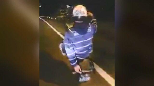 Brezilya&rsquo;da feci kaza: Hızla gelen ara&ccedil; motosiklete &ccedil;arptı 1