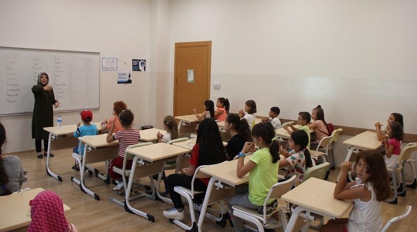 SGM&rsquo;de &lsquo;İşaret dili&rsquo; kursu başladı