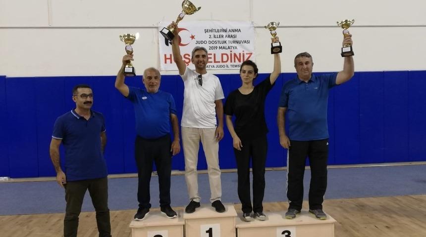 Diyarbakırlı judoculardan 17 madalya 2 kupa