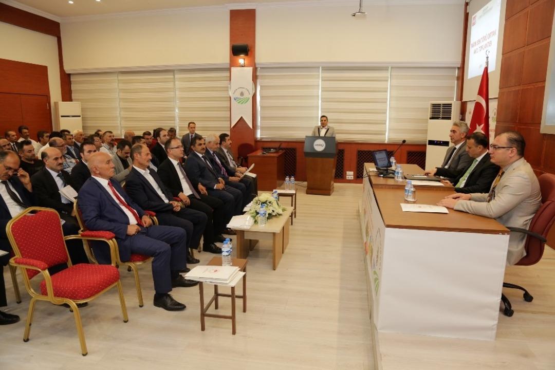 G&uuml;m&uuml;şhane&rsquo;de tarım değerlendirme toplantısı yapıldı