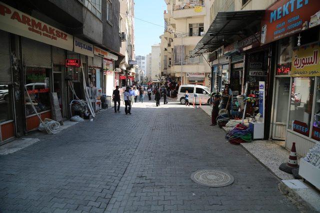 Haliliye’de zabıta ekipleri kaldırımları denetledi