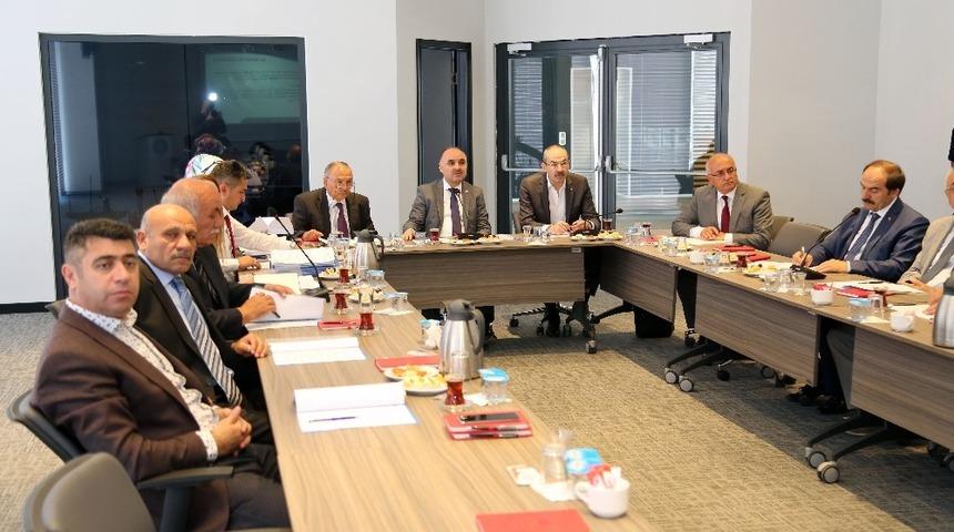 İl İstihdam ve Mesleki Eğitim Kurulu Toplantısı Vali G&uuml;naydın Başkanlığında Yapıldı