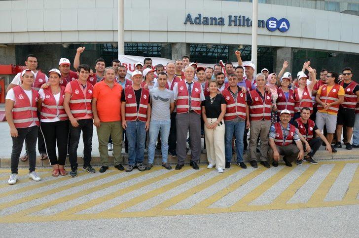 Adana’da otel işçileri grevde G1