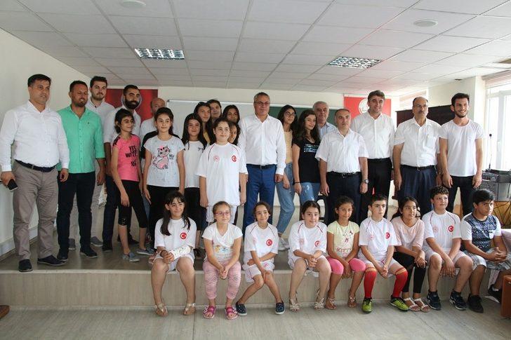 Vali Deniz Kula’da temaslarda bulundu G3