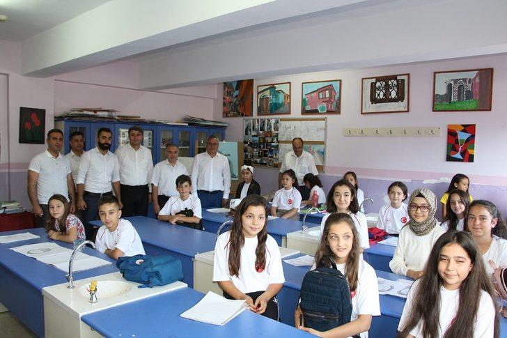 Vali Deniz Kula’da temaslarda bulundu G5