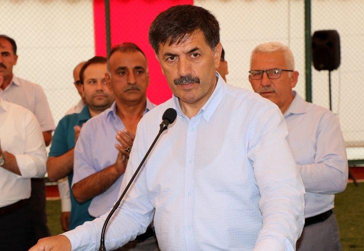 Çocuklar kaleci oldu, belediye başkanı penaltı attı G2