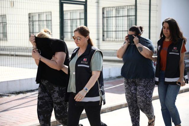 Sahte parayla alışveriş yapan zanlılar tutuklandı