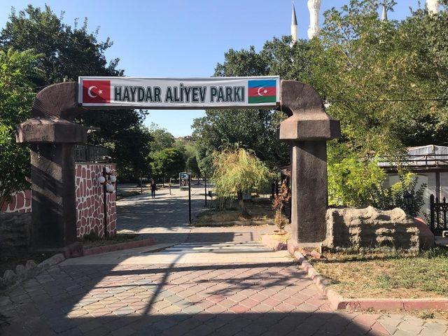 Haydar Aliyev Parkı yenileniyor