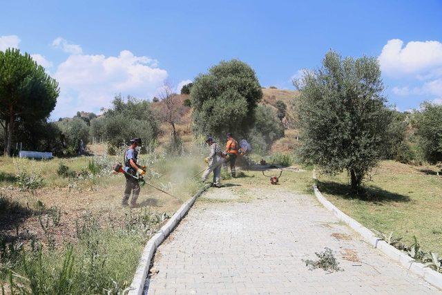 Efeler Belediyesi’nden mezarlıklarda bayram mesaisi