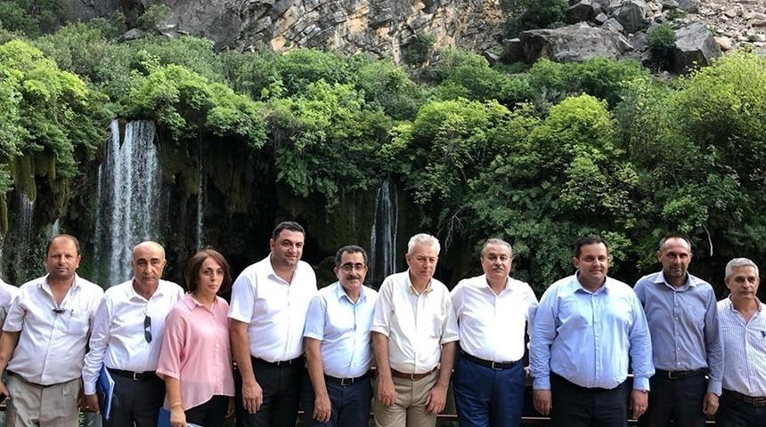 Mersin Valisi Su Yerk&ouml;pr&uuml; Şelalesine hayran kaldı