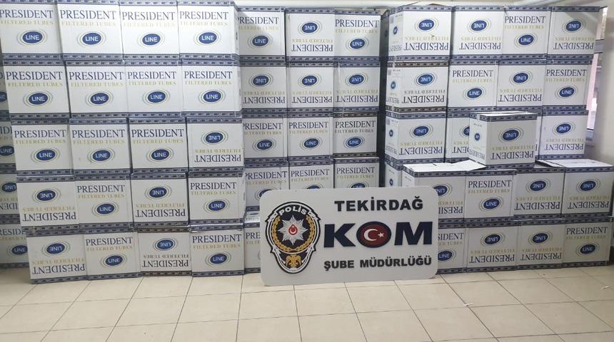 1 milyon 650 bin g&uuml;mr&uuml;k ka&ccedil;ağı makaron ele ge&ccedil;irildi