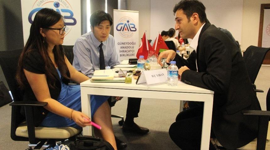 &Ccedil;inli alım heyeti Antep fıstığı i&ccedil;in Gaziantep&rsquo;te incelemeler yaptı