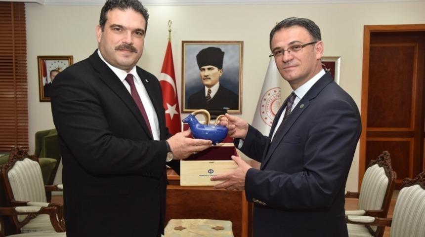 Anadolu &Uuml;niversitesi Rekt&ouml;r&uuml; &Ccedil;omaklı, Tokat&rsquo;ta