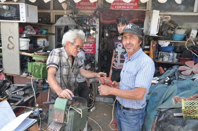 Simav’ın 50 yıllık bobinaj ustası