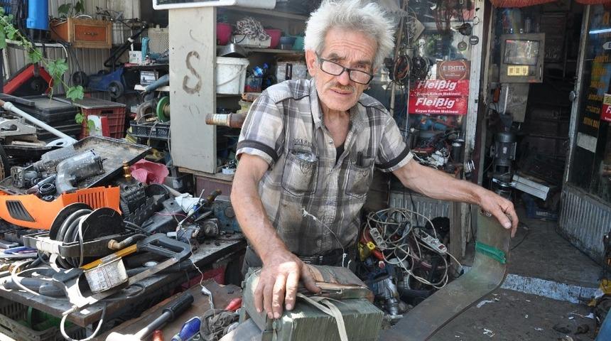 Simav&rsquo;ın 50 yıllık bobinaj ustası