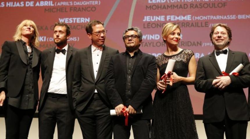 İranlı yönetmen Mohammad Rasoulof’a 1 yıl hapis cezası