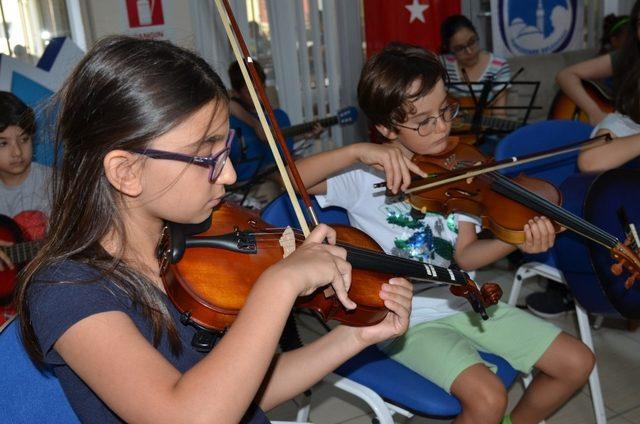 500 öğrenci kültür merkezinden faydalanıyor