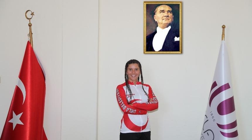 Urlalı sporcu &rsquo;D&uuml;nya Şampiyonası&rsquo; yolcusu