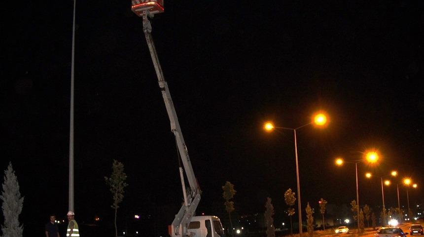 Şanlıurfa&rsquo;da kırılan bin 700 armat&uuml;r yenisiyle değiştirildi