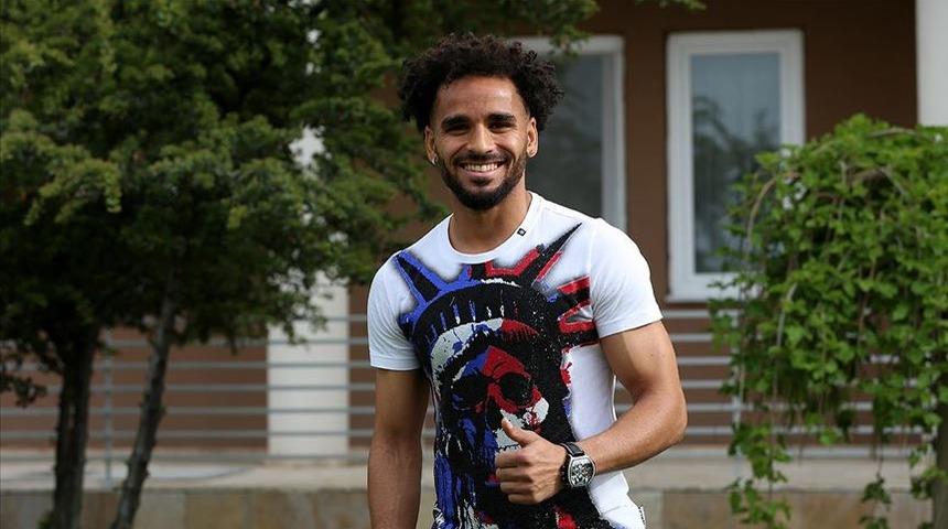 Beşiktaş'ın anlaştığı Douglas İstanbul'a geliyor