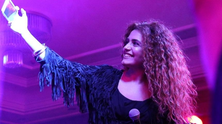 Vanlı turizmcilerden anlamlı konser