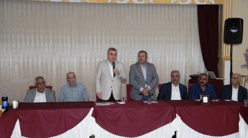 Beyazgül sanayi esnafıyla bir araya geldi