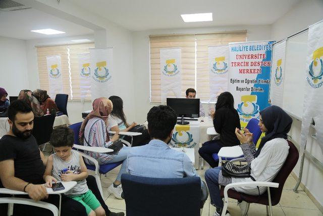 Haliliye’de tercih merkezlerine yoğun ilgi