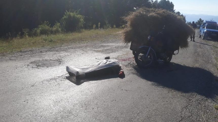 Kargı&rsquo;da motosiklet kazası; 1 &ouml;l&uuml;