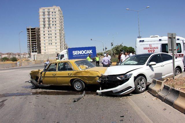 Kilis’te trafik kazası: 2 yaralı 1
