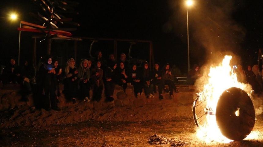 Gen&ccedil;ler yaz kamplarında Erciyes&rsquo;te doyasıya eğleniyor