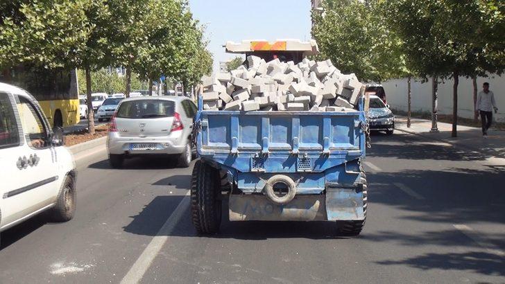 Diyarbakır'da korkunç kaza! 5'i ağır 15 yaralı G3