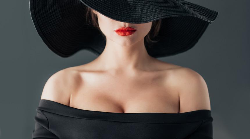 G&ouml;z altınızdaki morluklardan şikayet&ccedil;i misiniz? O zaman bu d&ouml;rt alışkanlıktan vazge&ccedil;in