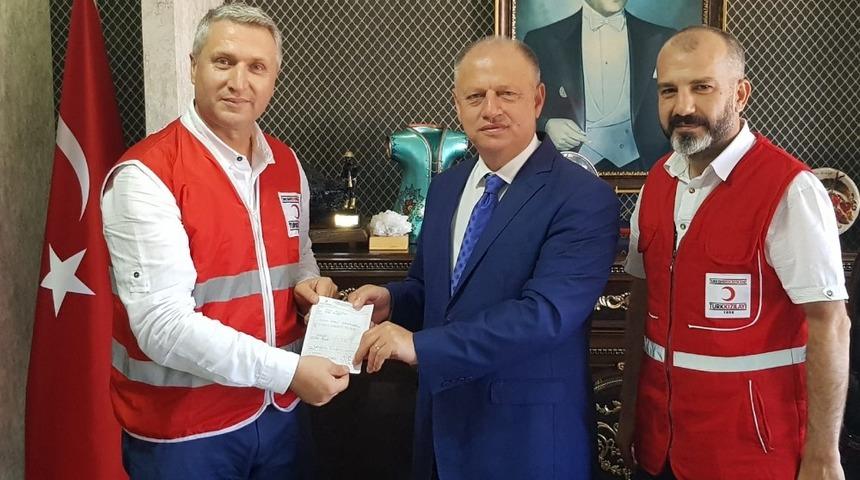 Kaymakam &Ccedil;orumluoğlu ilk kurban bağış&ccedil;ısı oldu