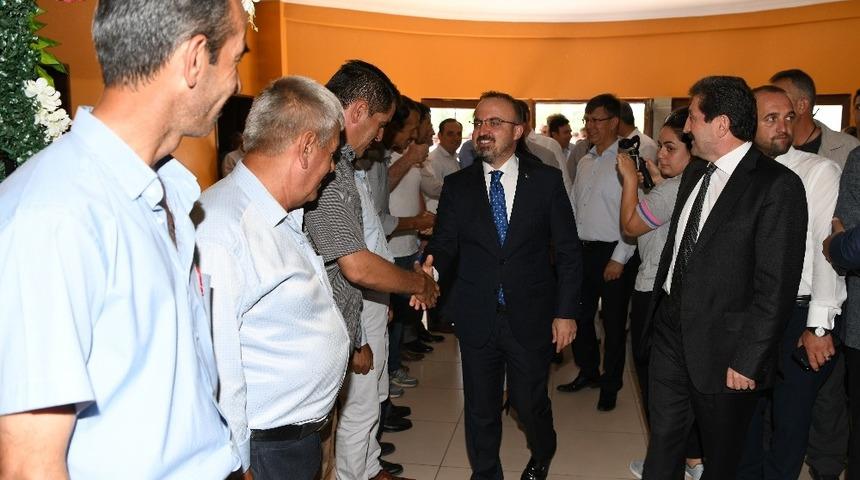 Turan Biga&rsquo;da muhtarlarla bir araya geldi