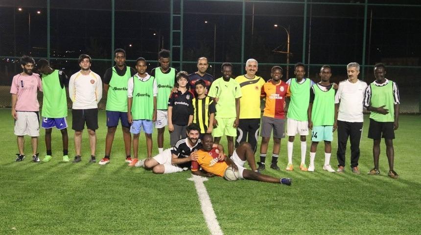 İnönü’de dostluk turnuvası