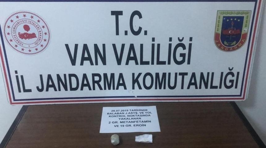 Gevaş&rsquo;ta uyuşturucu operasyonu
