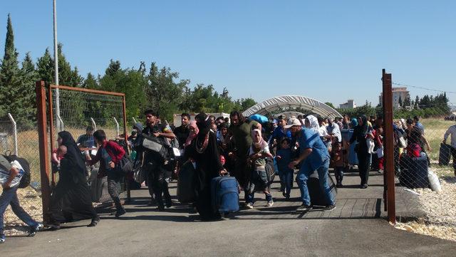 Suriyelilerin bayram için ülkelerine gidişi sürüyor