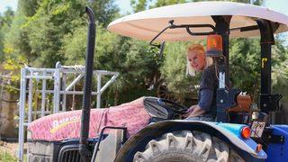 Hostesliği bırakıp çiftçi oldu!