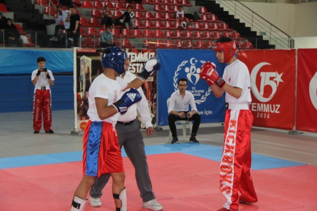 15 Temmuz Şehitleri Anma ve Erciyes Dostluk Kupası Başladı
