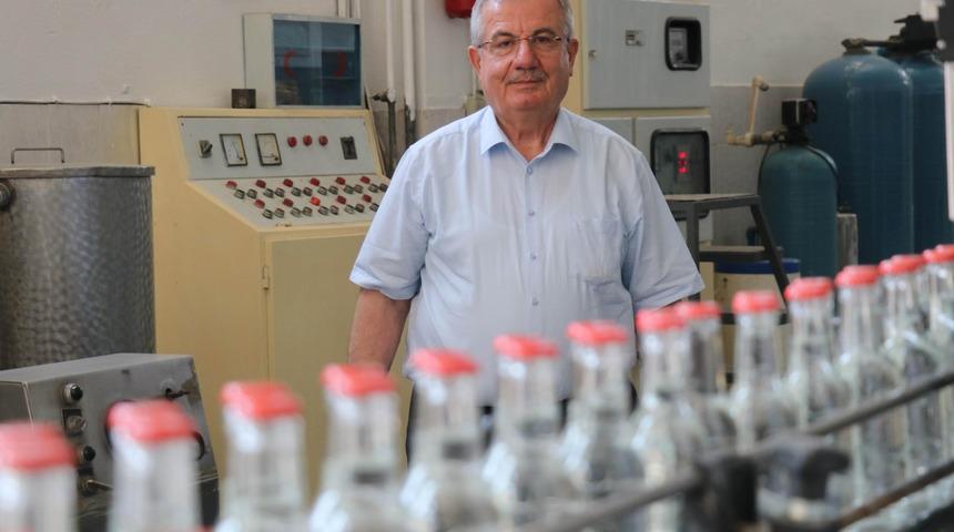 Lavantalı gazoz üretti, siparişlere yetişemiyor