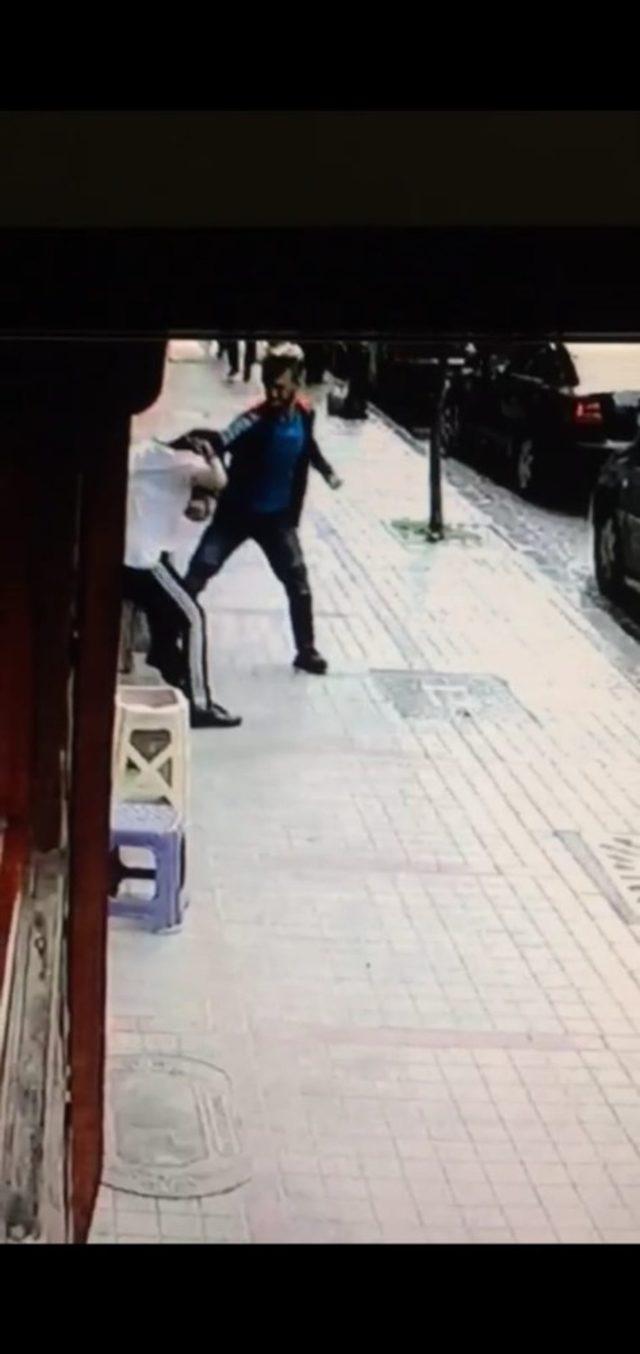 Rize&rsquo;de bir şahıs gen&ccedil; kızı b&ouml;yle darp etti 2