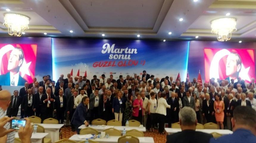 CHP Belediye başkanları çalıştayı sona erdi