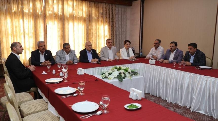 Başkanlar Şanlıurfaspor&rsquo;un durumunu değerlendirdi